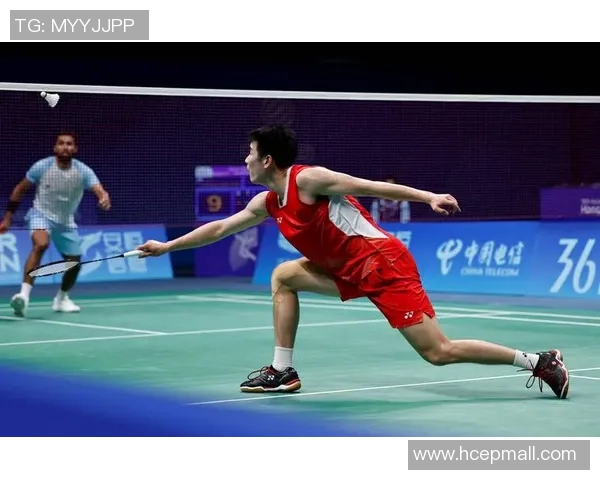 南京羽毛球队在亚运会中的团队协作展现出卓越实力与默契配合